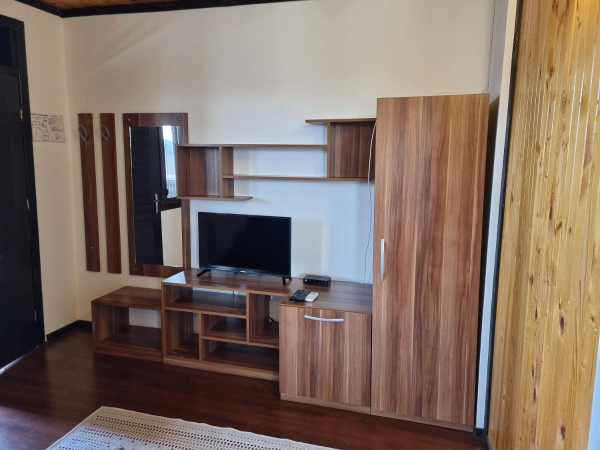 Trifon Zarezan Family Hotel Glavatartsi Luaran gambar