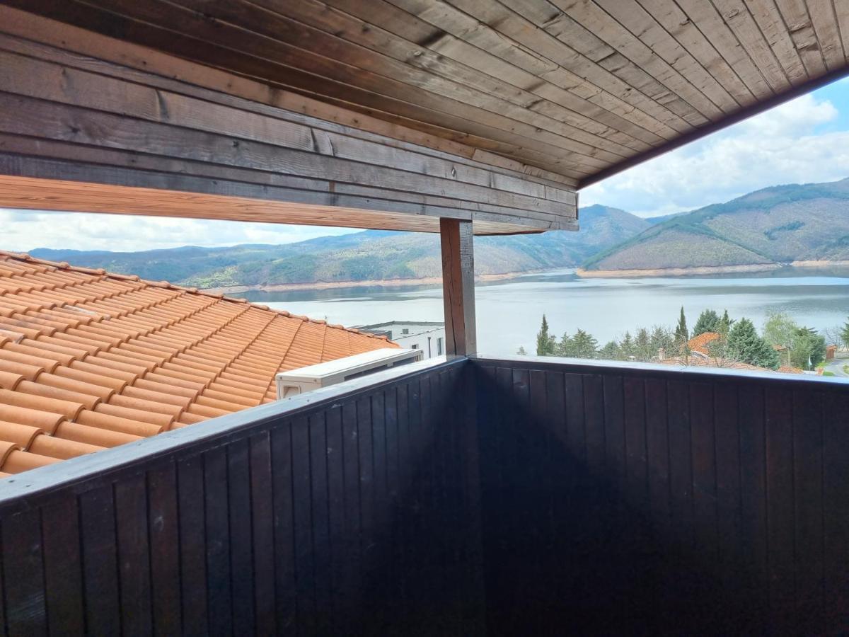 Trifon Zarezan Family Hotel Glavatartsi Luaran gambar