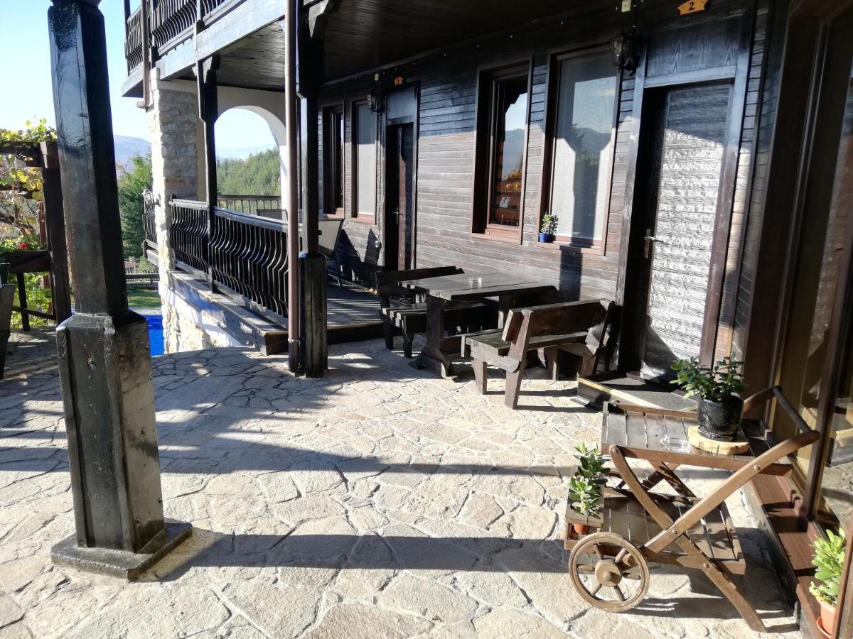 Trifon Zarezan Family Hotel Glavatartsi Luaran gambar